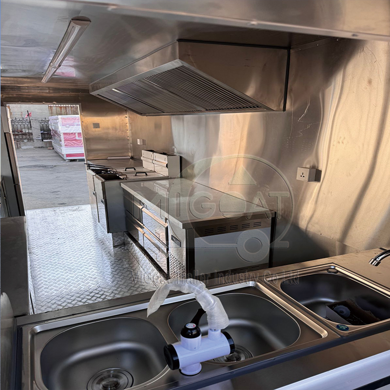 شاحنة طعام مجهزة بالكامل للمطا - مراجعة Commercial Kitchen Hoods وسعره